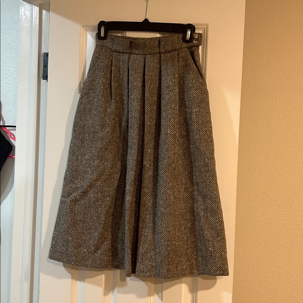 Gray Herringbone Pleated Midi Skirt